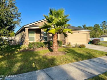 15805 TWIN CREEK Drive, Jacksonville, FL 32218