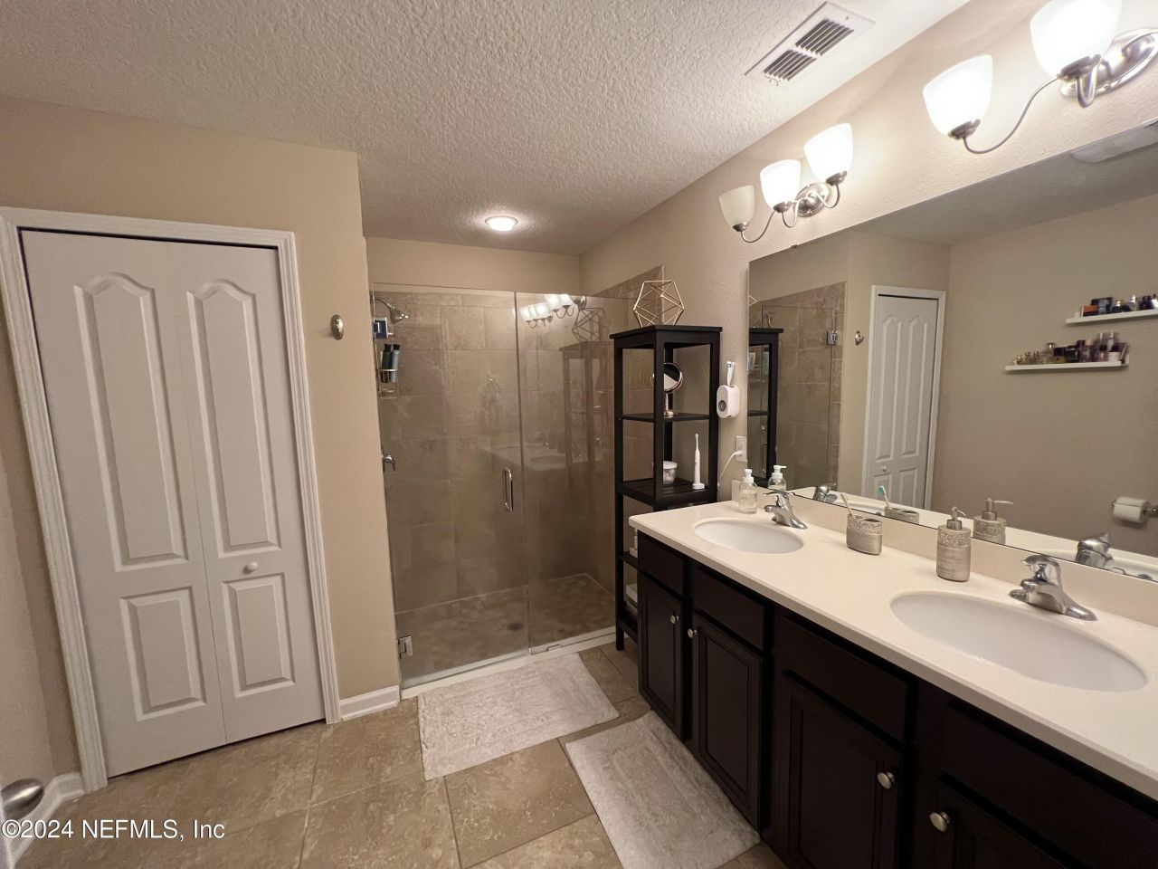 15805 Twin Creek Drive, Jacksonville, FL 32218 Photo