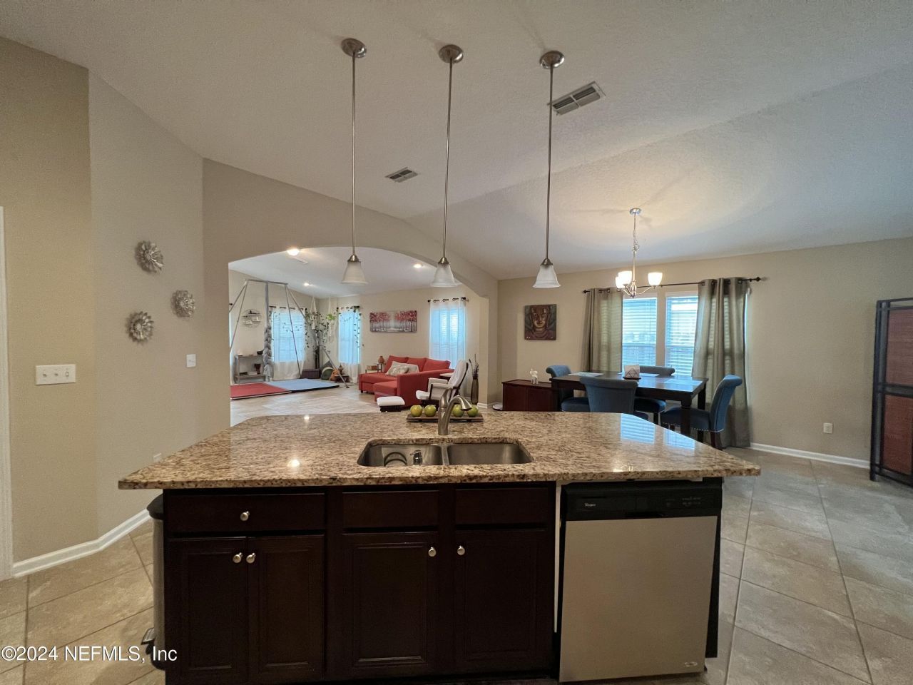 15805 Twin Creek Drive, Jacksonville, FL 32218 Photo