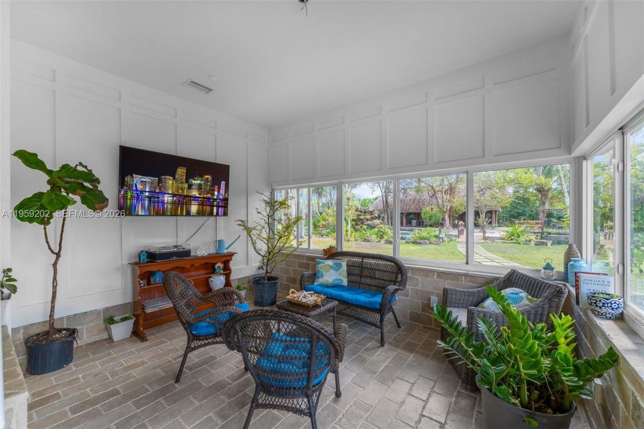 19820 SW 244th St, Homestead, FL 33031 Photo