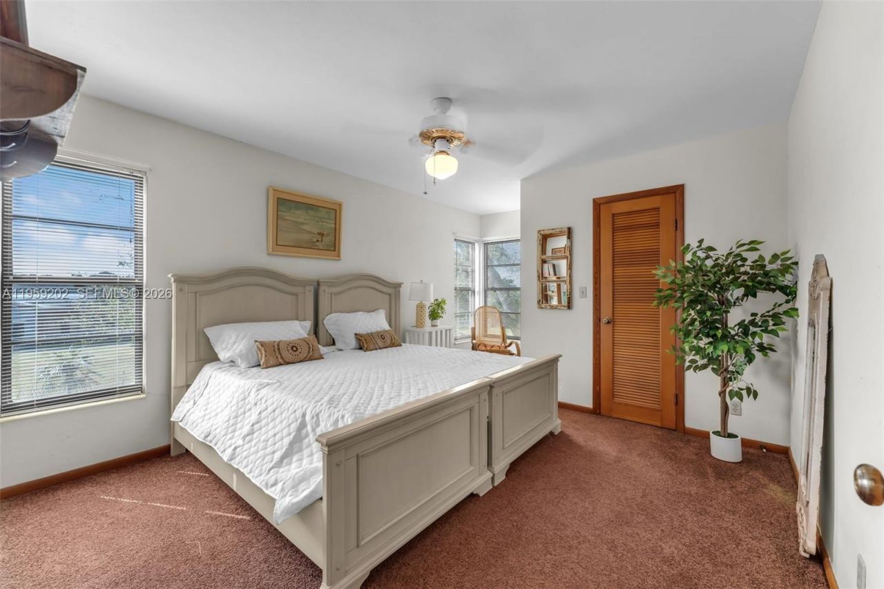 19820 SW 244th St , Homestead, FL 33031 Photo