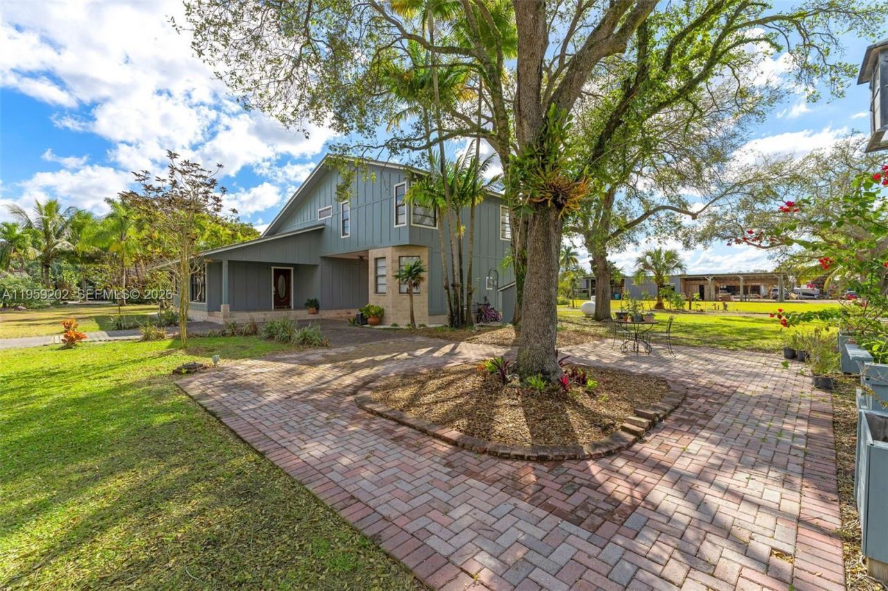 19820 SW 244th St , Homestead, FL 33031 Photo