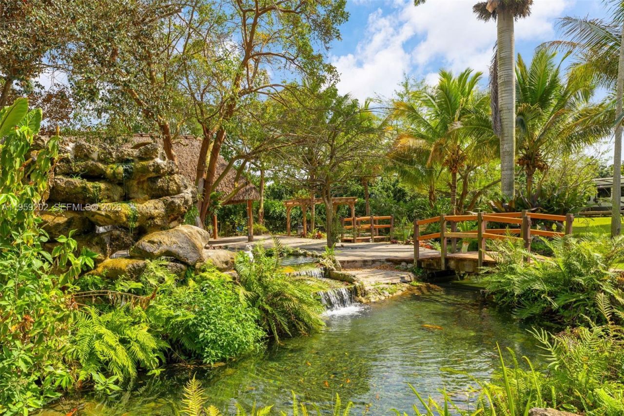 19820 SW 244th St , Homestead, FL 33031 Photo