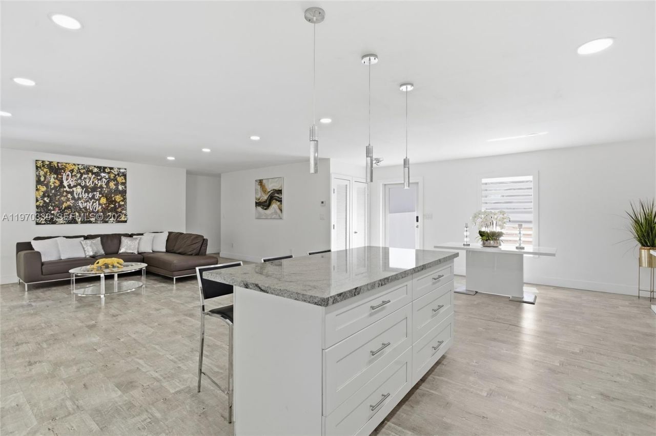 12845 SW 72nd Ter, Miami, FL 33183 Photo