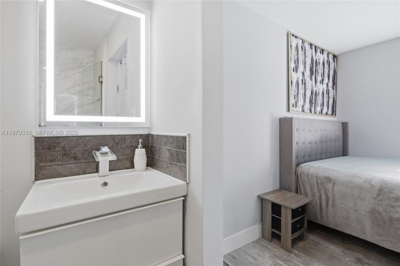 12845 SW 72nd Ter, Miami, FL 33183 Photo