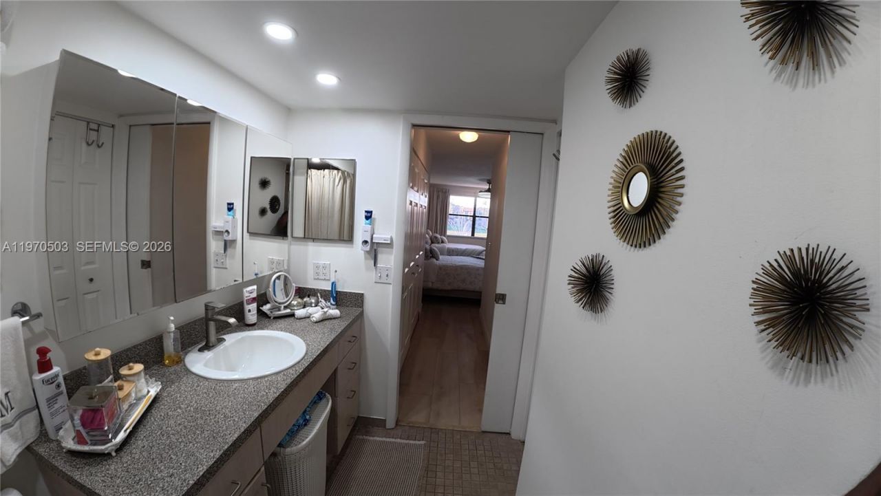 10303 Sunrise Lakes Blvd, Unit 211, Sunrise, FL 33322 Photo