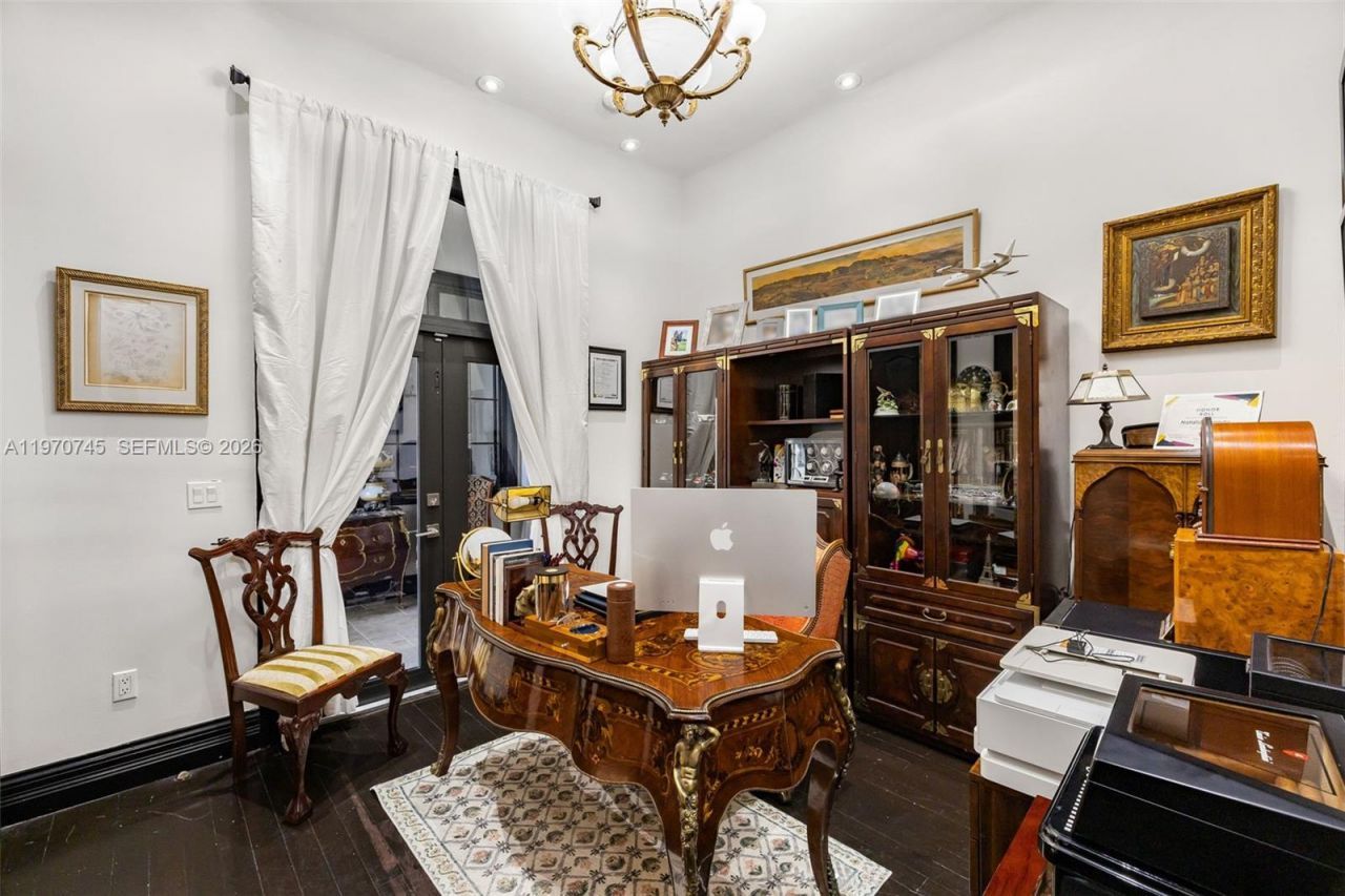 9815 SW 114th St , Miami, FL 33176 Photo