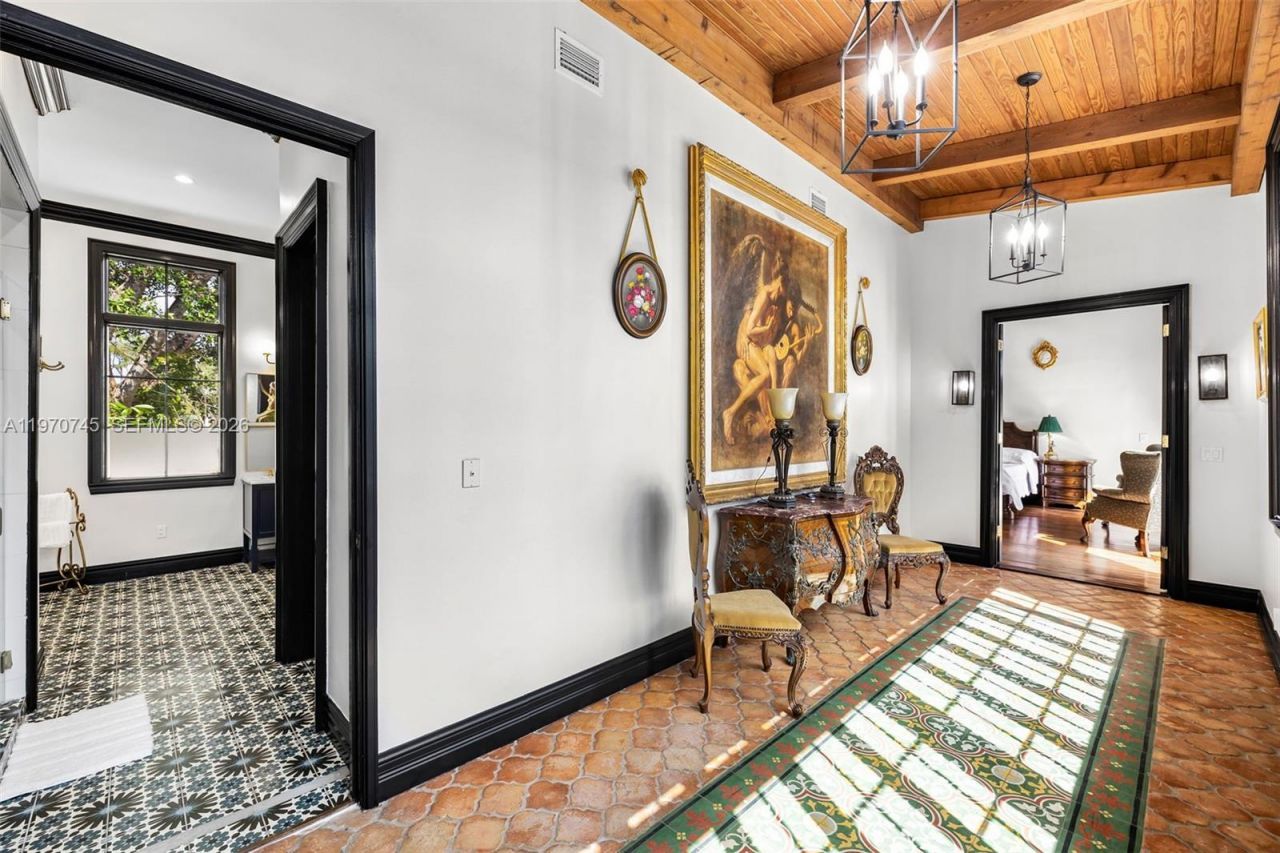 9815 SW 114th St , Miami, FL 33176 Photo