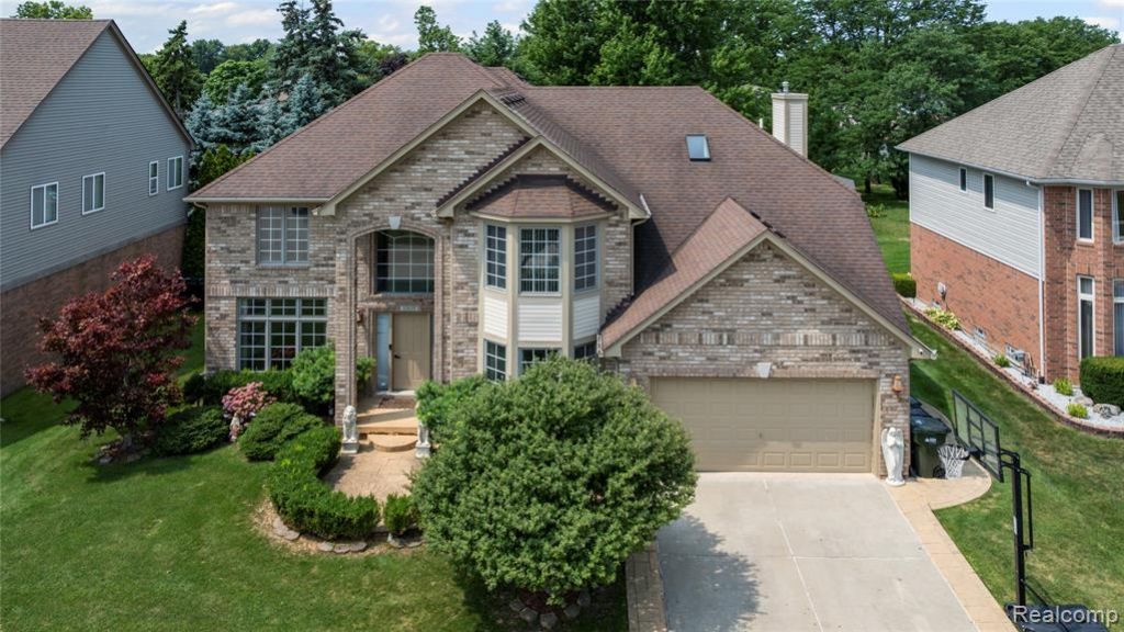 35839 Bella Sera Drive, Sterling Heights, MI 48312 Main Photo