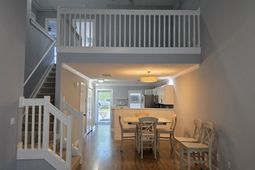 106 Wimbledon Way photo 4