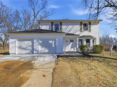 8821 Lane Avenue, Kansas City, MO 64138