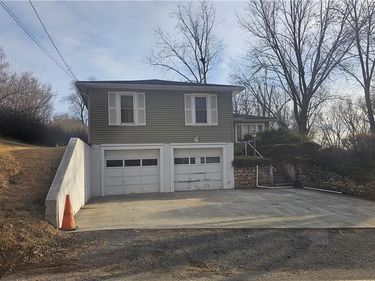 2814 Blackwell Road, St Joseph, MO 64505