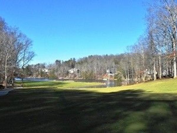 32 Claremont Cir , Crossville, TN 38558