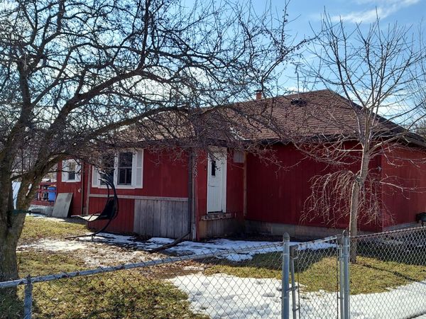 203 Hinckley Boulevard, Jackson, MI 49203