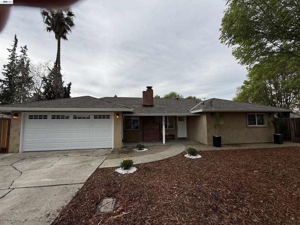 1954 1954 Treadway Ln, Pleasant Hill, CA 94523