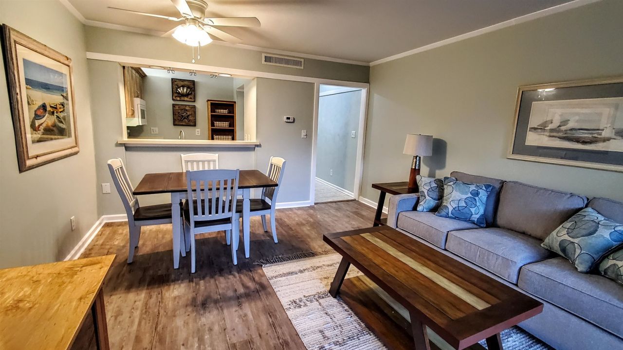 415 Ocean Creek Dr. Photo 9