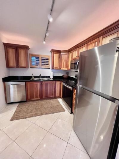 208 S Lakeside Drive, Unit 202, Lake Worth Beach, FL 33460 Photo