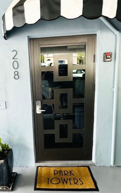 208 S Lakeside Drive, Unit 202, Lake Worth Beach, FL 33460 Photo