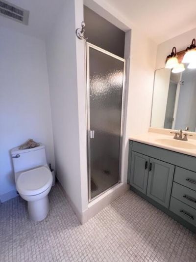 208 S Lakeside Drive, Unit 202, Lake Worth Beach, FL 33460 Photo