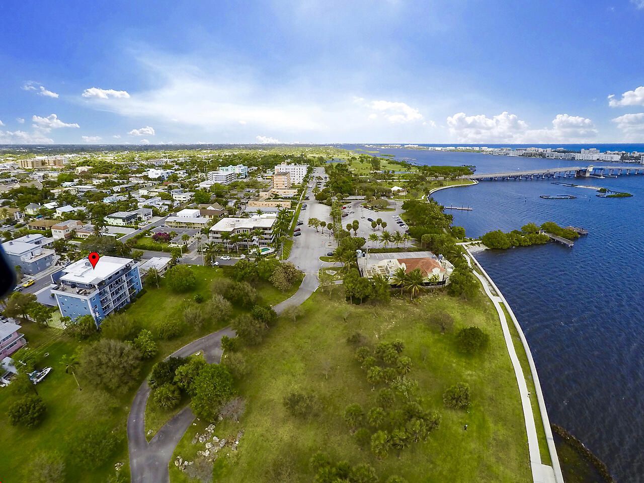 208 S Lakeside Drive, Unit 202, Lake Worth Beach, FL 33460 Photo