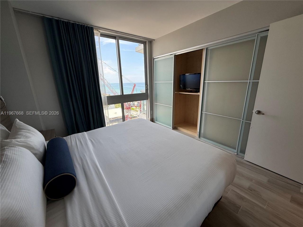 18683 Collins Ave, Unit 1404, Sunny Isles Beach, FL 33160 Photo