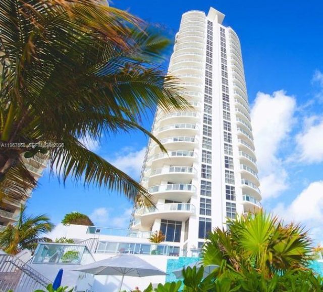 18683 Collins Ave, Unit 1404, Sunny Isles Beach, FL 33160 Photo
