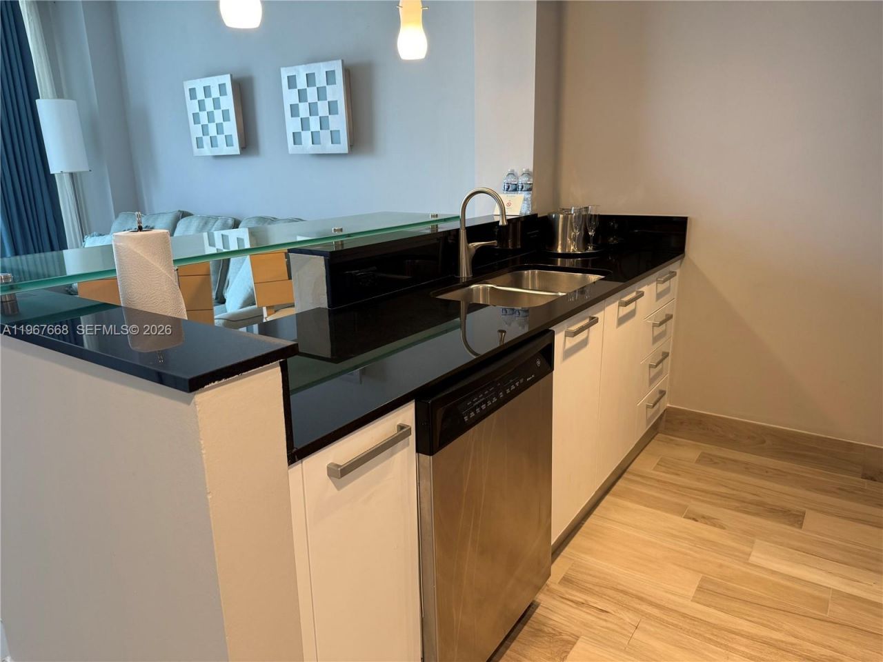 18683 Collins Ave, Unit 1404, Sunny Isles Beach, FL 33160 Photo