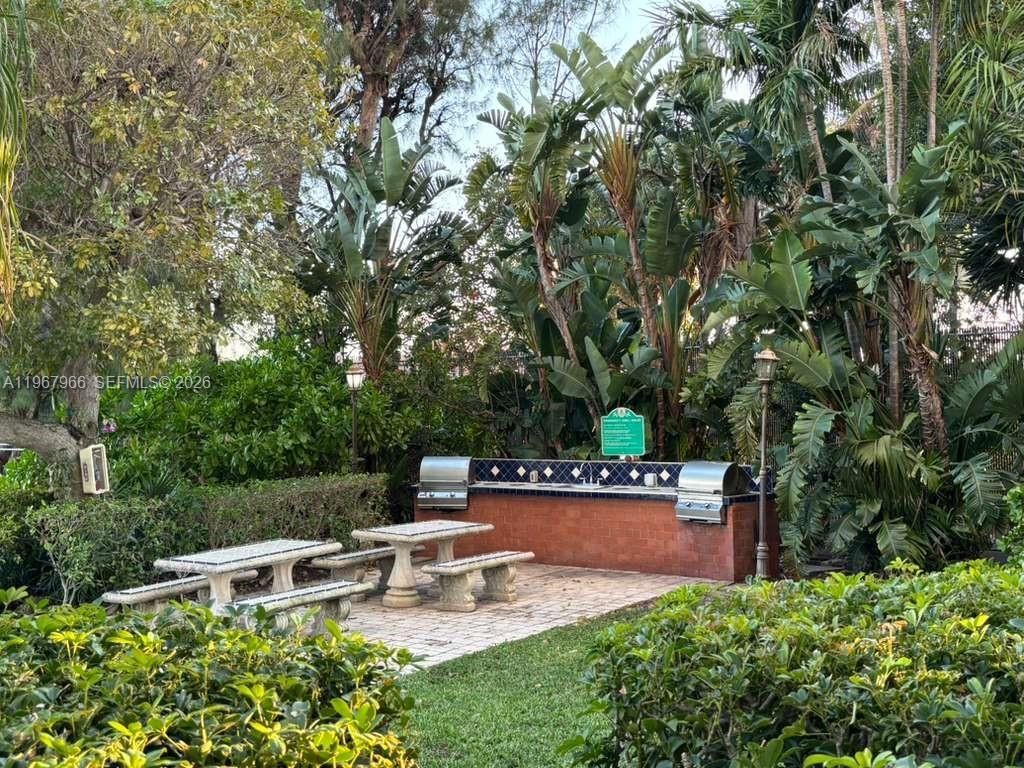 150 SE 25th Rd, Unit 4E, Miami, FL 33129 Photo