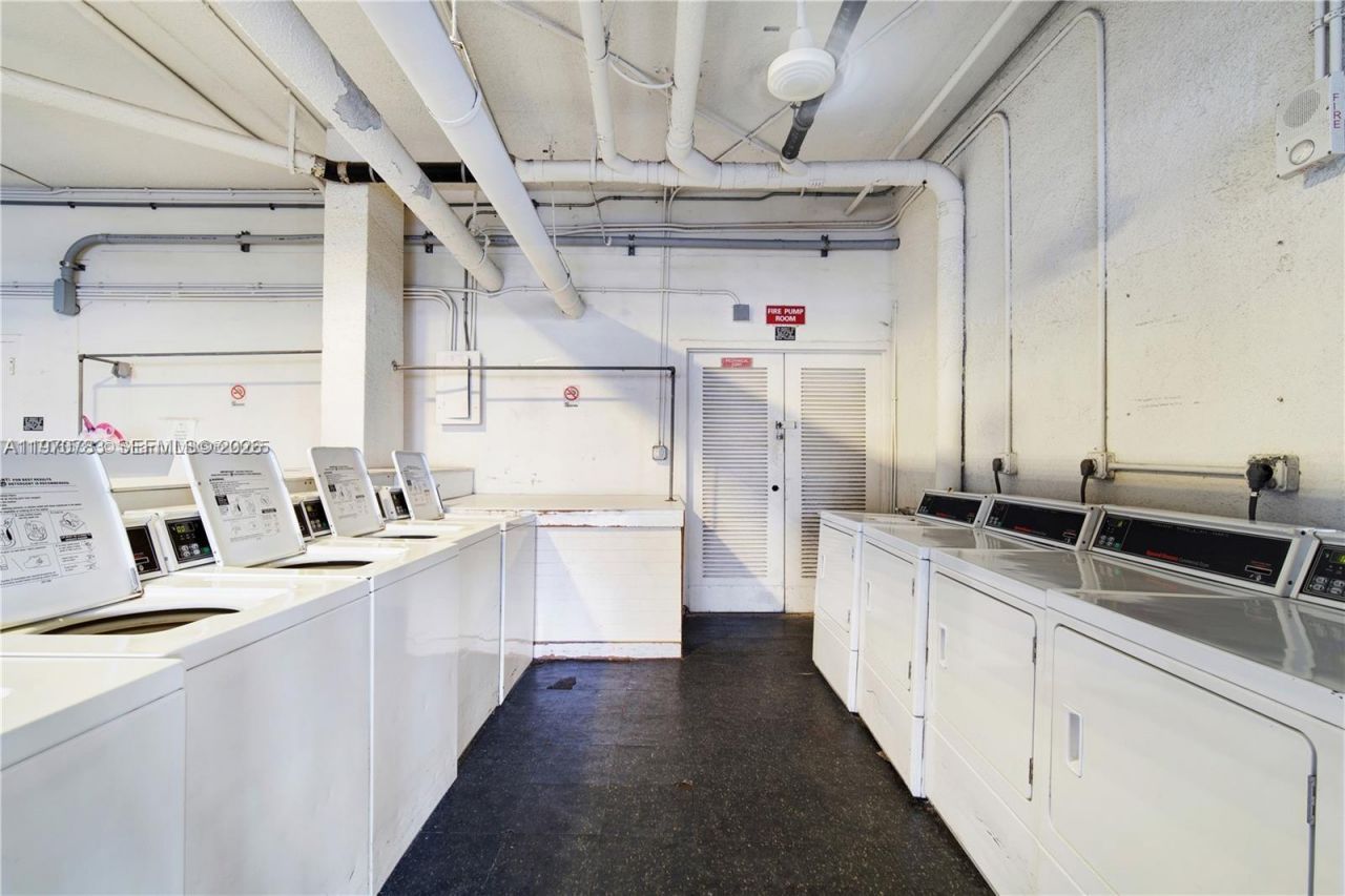 13155 Ixora Ct , Unit 311, North Miami, FL 33181 Photo