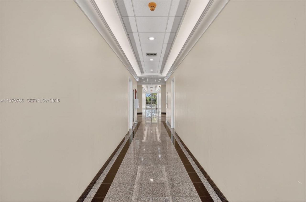 Medical Research For Sale In South Miami , South Miami, FL 33155 Photo