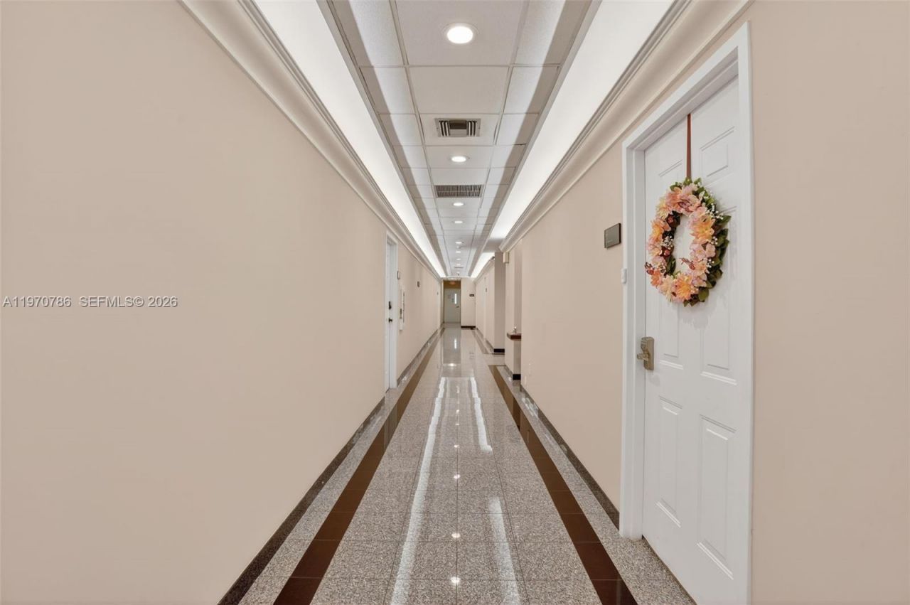 Medical Research For Sale In South Miami , South Miami, FL 33155 Photo