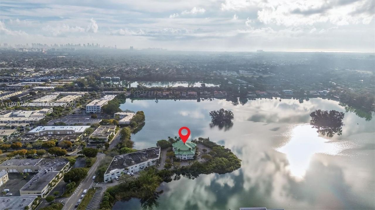 Medical Research For Sale In South Miami , South Miami, FL 33155 Photo