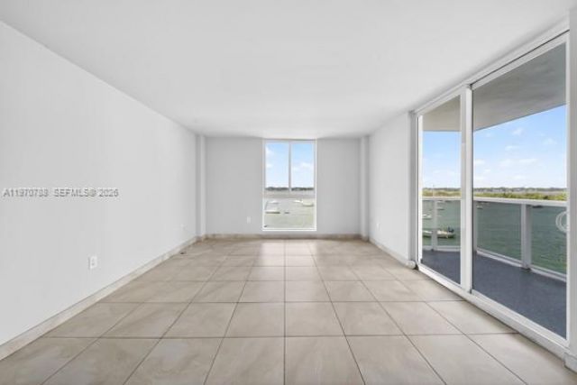 7928 West Dr , Unit 506, North Bay Village, FL 33141 Photo