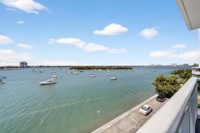 7928 West Dr , Unit 506, North Bay Village, FL 33141 Photo