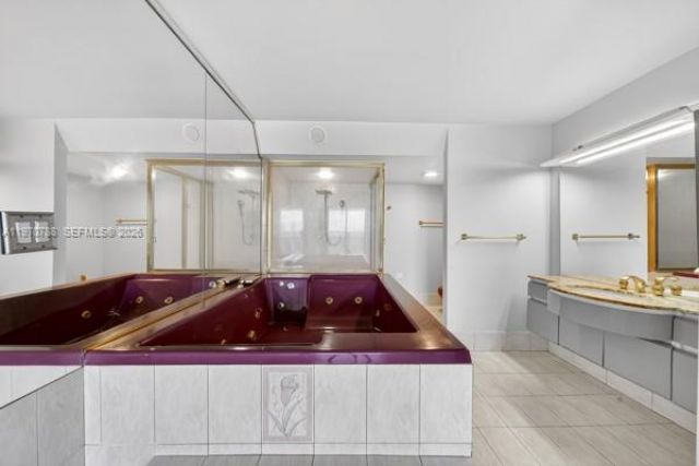 7928 West Dr , Unit 506, North Bay Village, FL 33141 Photo