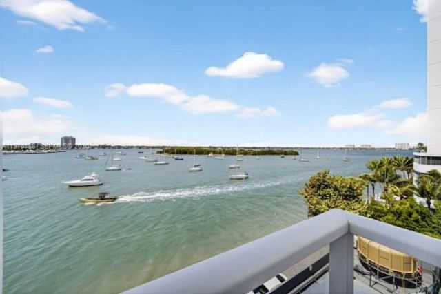 7928 West Dr , Unit 506, North Bay Village, FL 33141 Photo