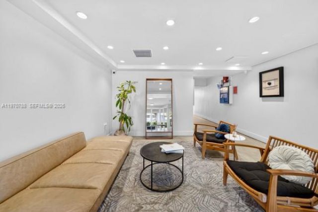 7928 West Dr , Unit 506, North Bay Village, FL 33141 Photo