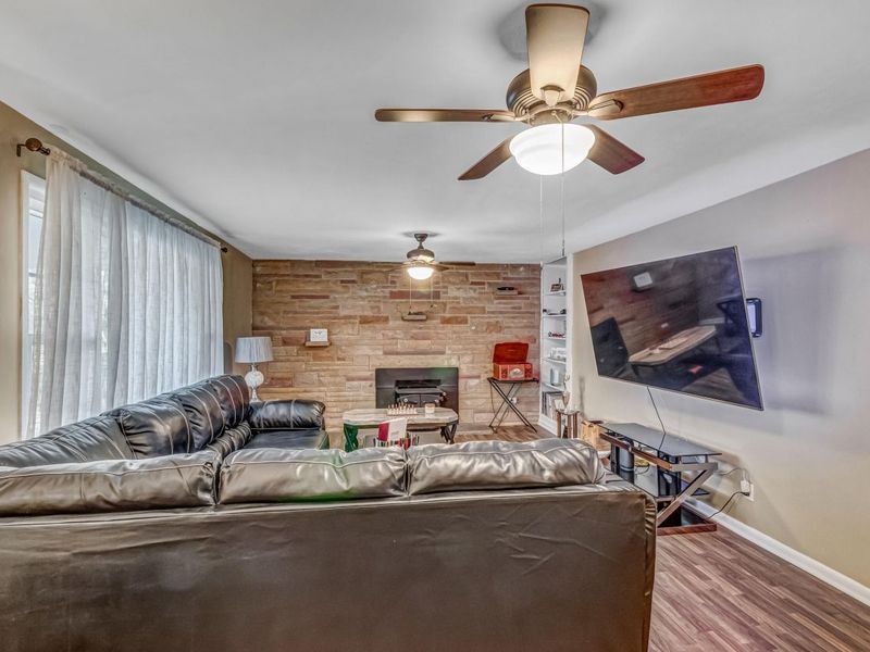 7275 Mckenna Place, Englewood, OH 45322 Photo 3