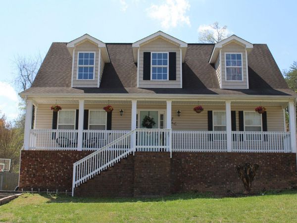 396 Olivia Lane, Soddy Daisy, TN 37379