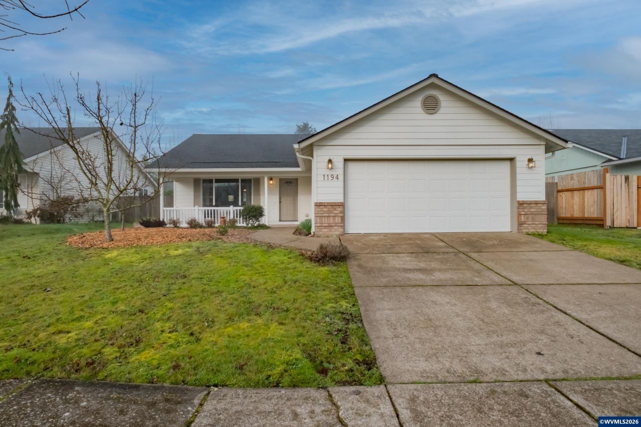 1194 S Sixth St, Independence, OR 97351 Main Photo