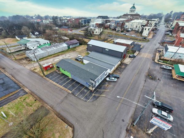 217 E Jefferson St , Pulaski, TN 38478