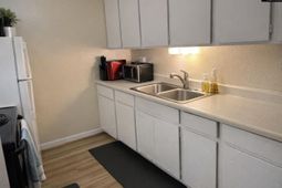 1217 Old Manor Road photo 4