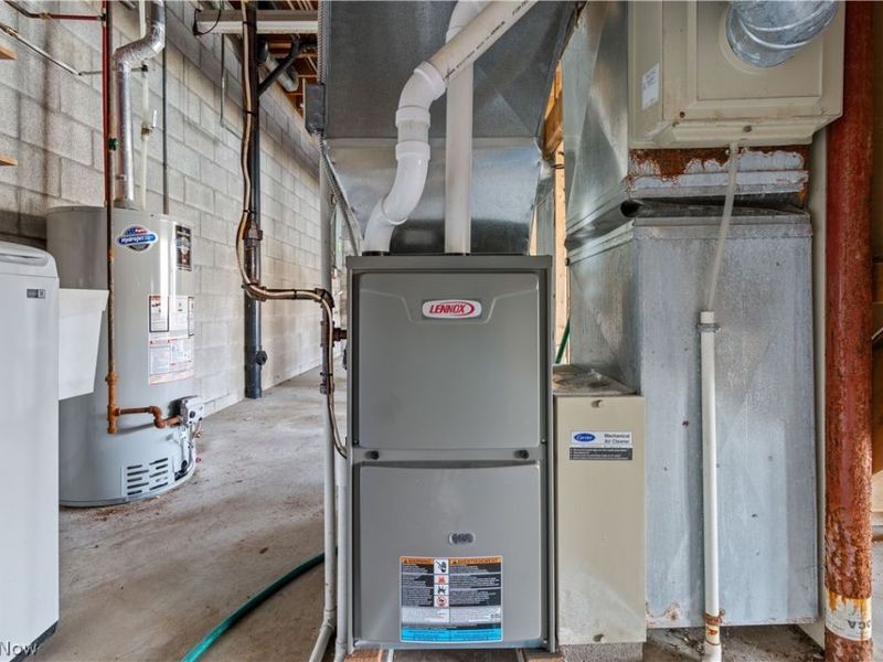 44 Cheyenne Trail, Malvern, OH 44644 Photo 37