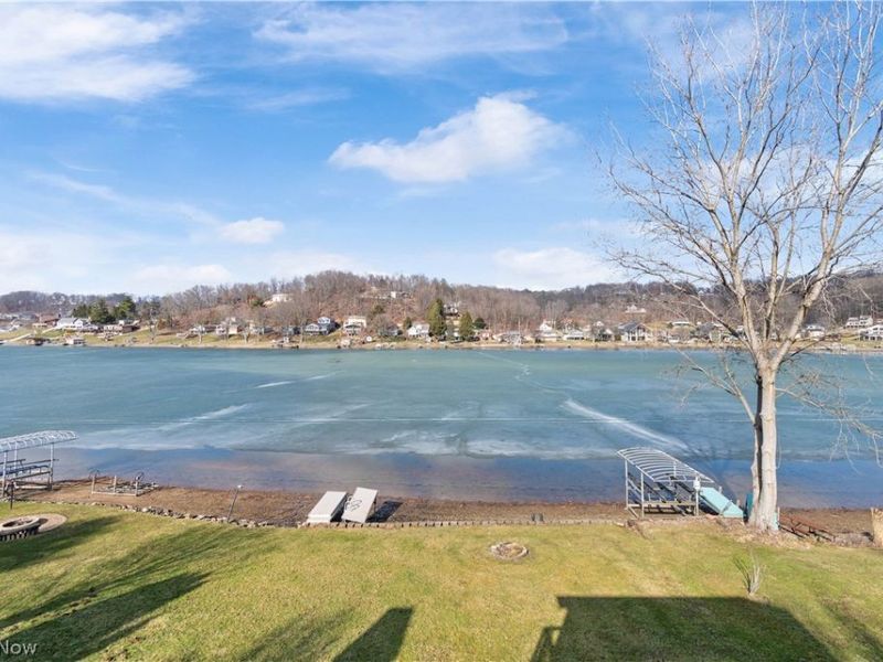 44 Cheyenne Trail, Malvern, OH 44644 Photo 8