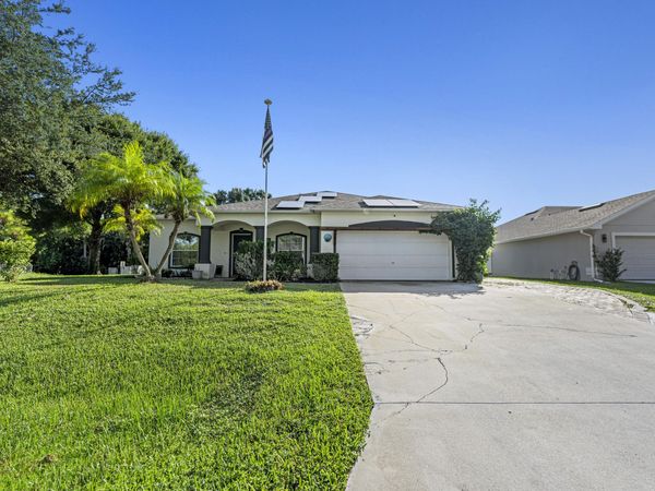 1302 Coverbrook Lane, Sebastian, FL 32958