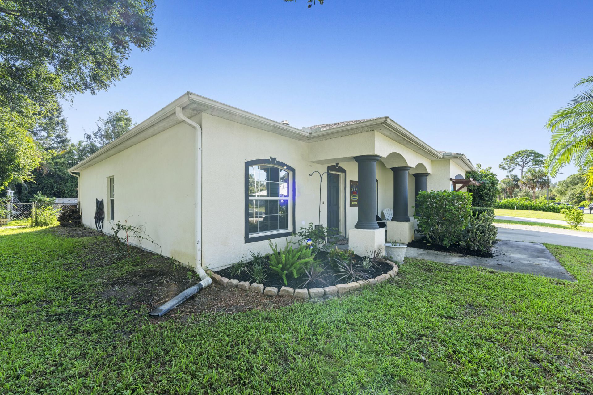 1302 Coverbrook Lane, Sebastian, FL 32958 Photo