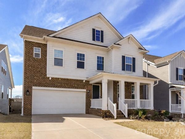 118 Winterberry Street, Mooresville, NC 28117