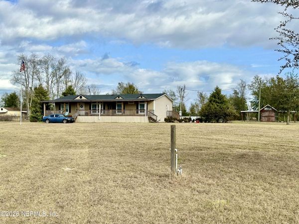 237 SW BARON GLEN Glen, Fort White, FL 32038