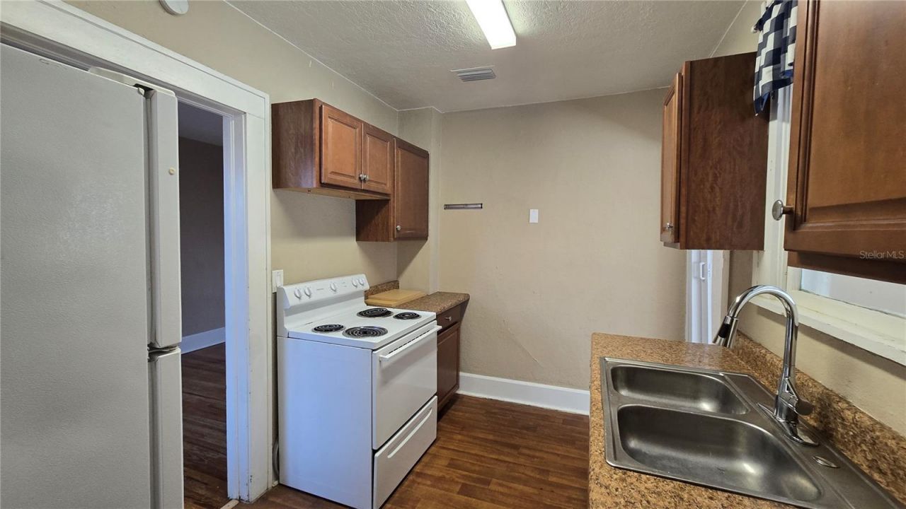 3940 Burlington Avenue N, Saint Petersburg, FL 33713 Photo