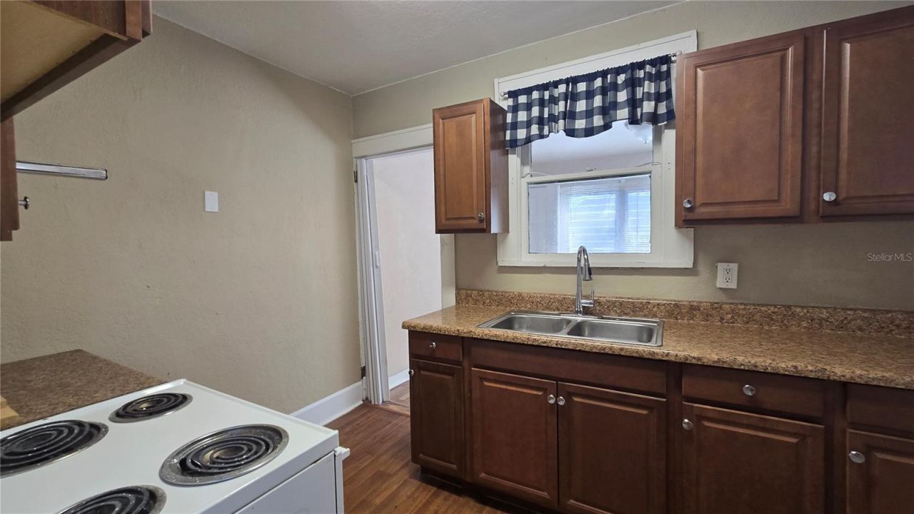 3940 Burlington Avenue N, Saint Petersburg, FL 33713 Photo